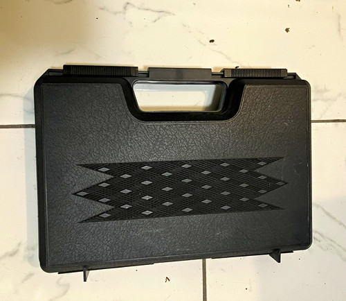 Black small plastic tool - black,